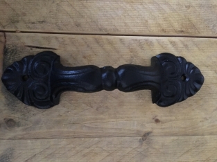 Door handle made of cast iron, Rasolie, beautiful black handle.